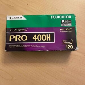 5 Pack of Fuji 400H 120 film- discontinued, expired 03/2022